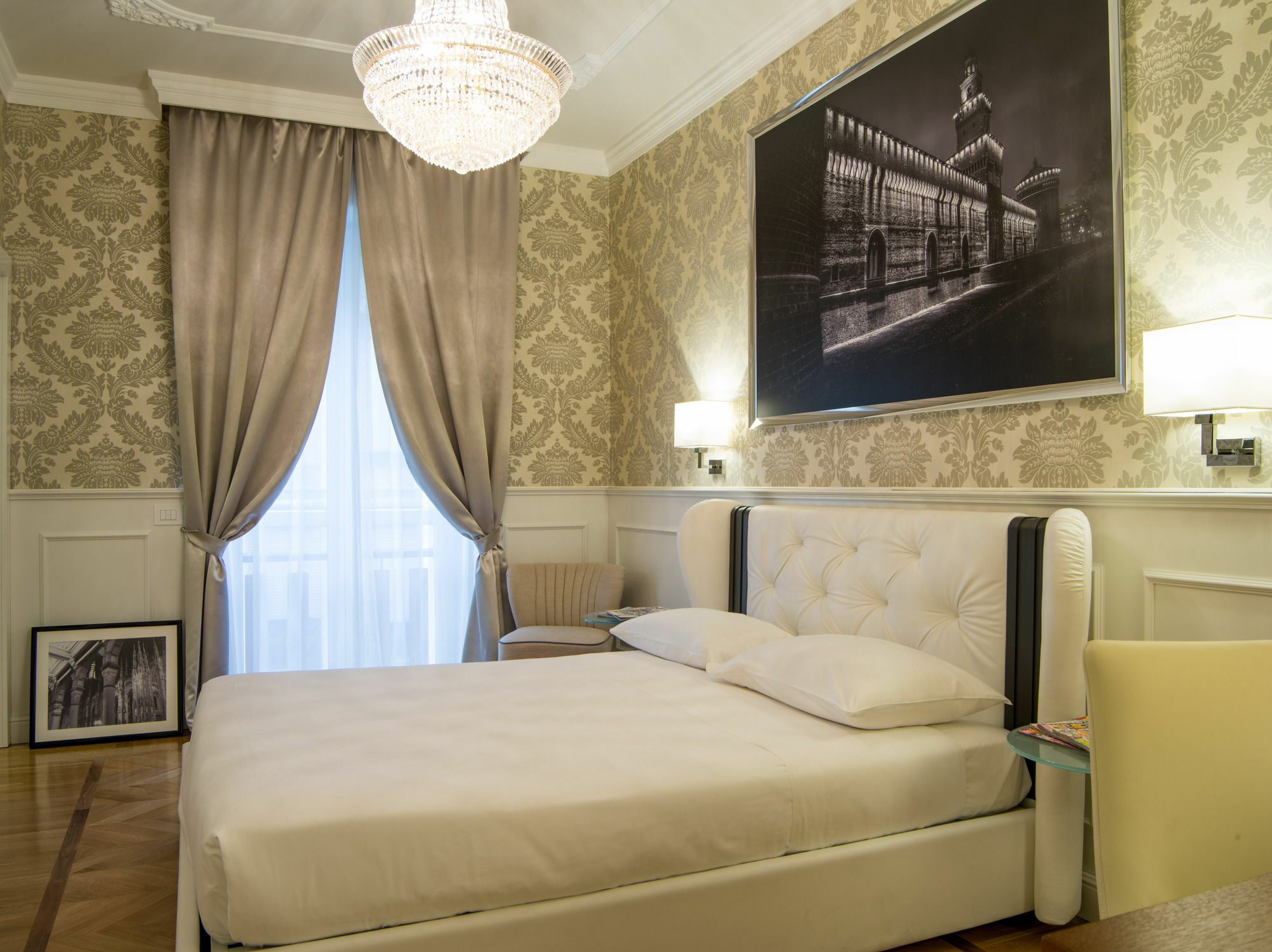 Duomo Rooms Milan Bagian luar foto